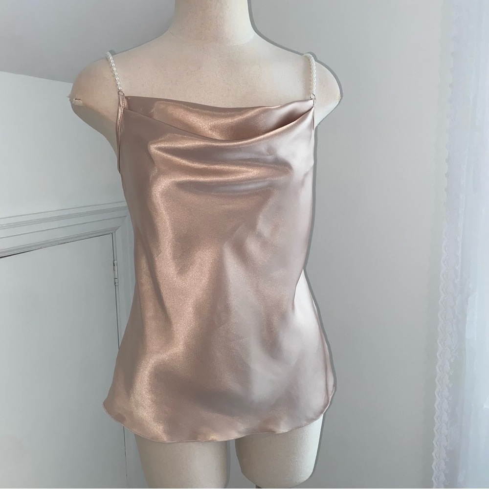 Nicole Miller New York champagne Sleeveless Camisole blouse small